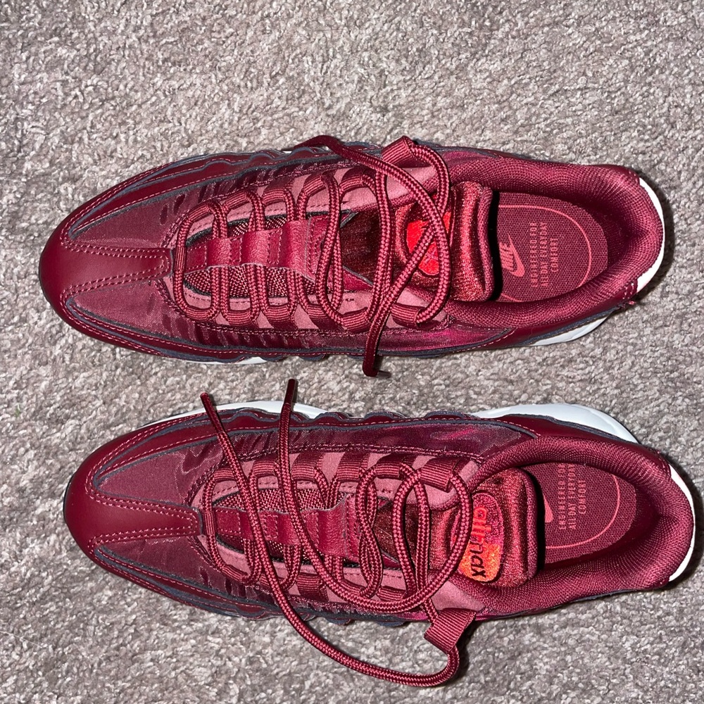 Women's Nike Air Max 95 'Team Red'